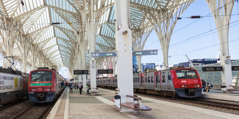 Nhà Ga Gare D’avignon ở Pháp 